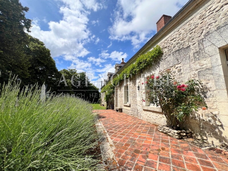 518 TBI BELLE DEMEURE EN TOURAINE CHATEAU CHENONCEAU