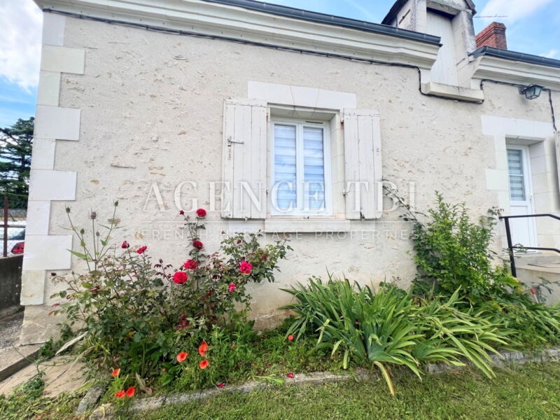 082 TBI MAISON A LOCHES CHAMBOURG SUD DE TOURS