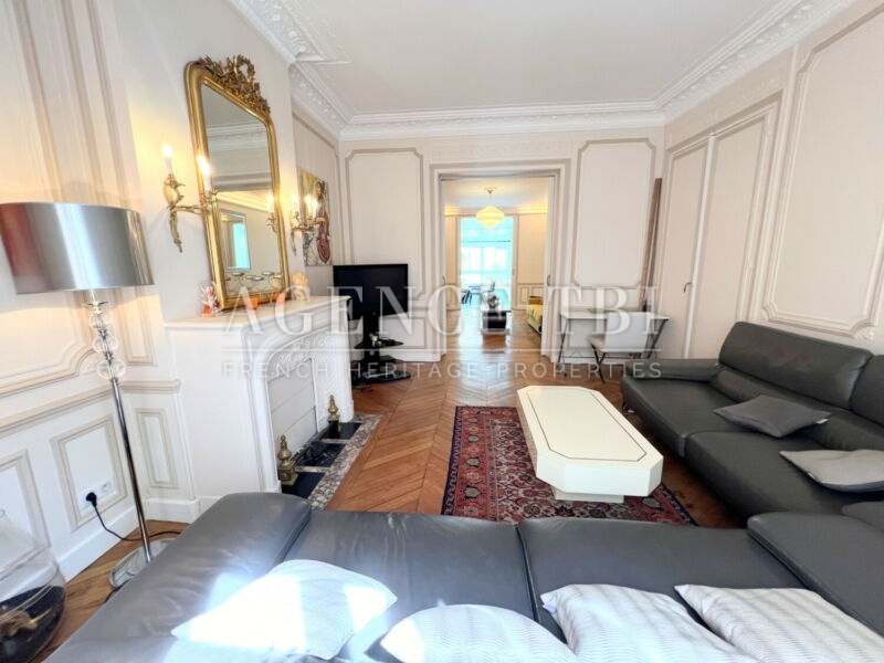 888 TBI APPARTEMENT DE LUXE A PARIS 16