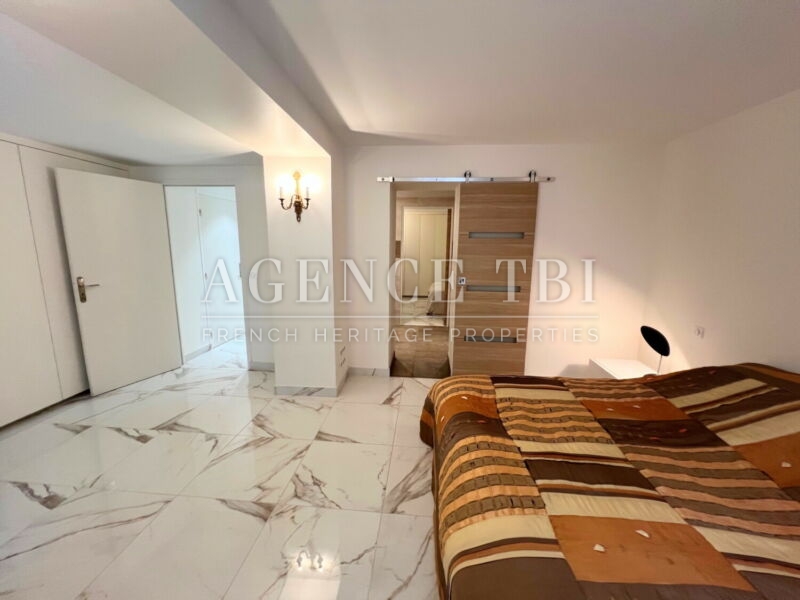 888 TBI APPARTEMENT DE LUXE A PARIS 16